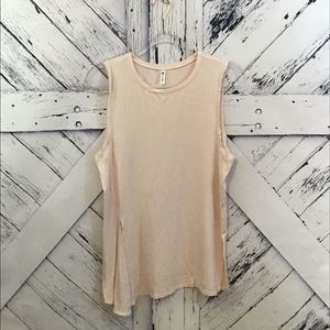 Fabletics Muscle Tank Blush with Front slits GUC